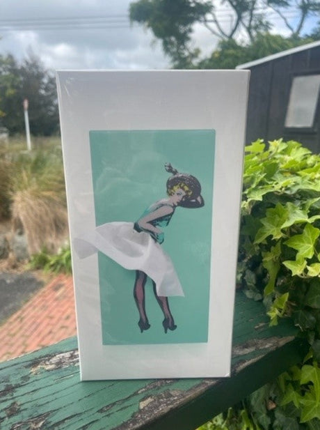 Tissue Up Girl in Mint