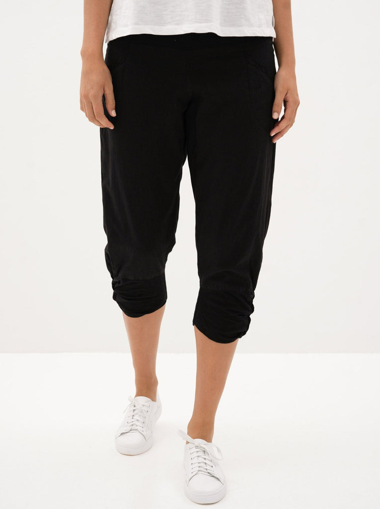 Humidity Castaway Pant in Black
