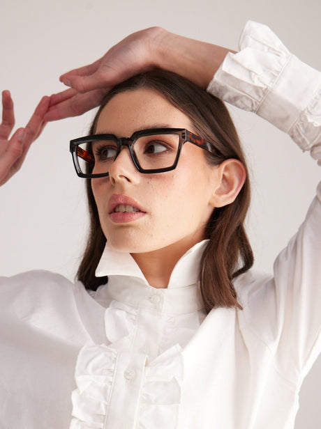 Remi Reading Glasses in Grey