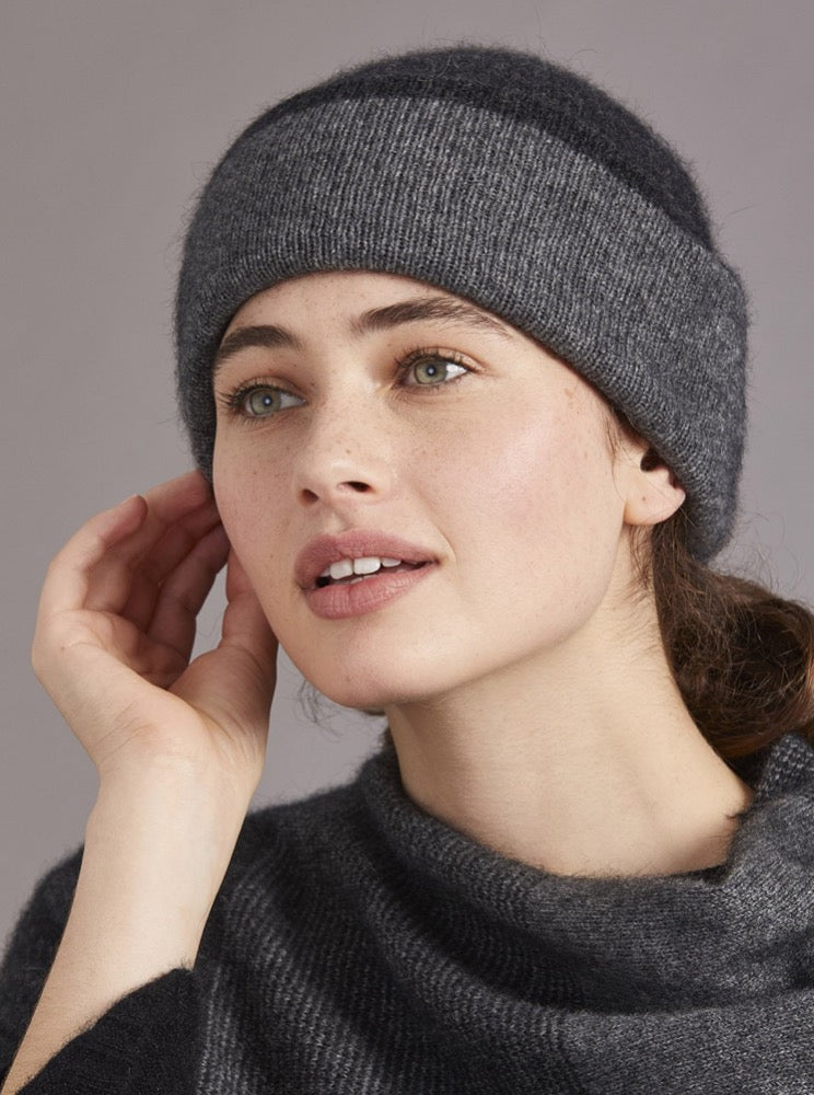 Possum Merino Reversable Beanie Pewter/Charcoal