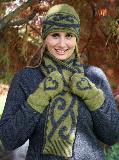 Lothlorian Aroha possum merino Scarf in Olive