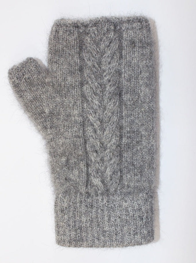 Silver cable glove from lothlorian