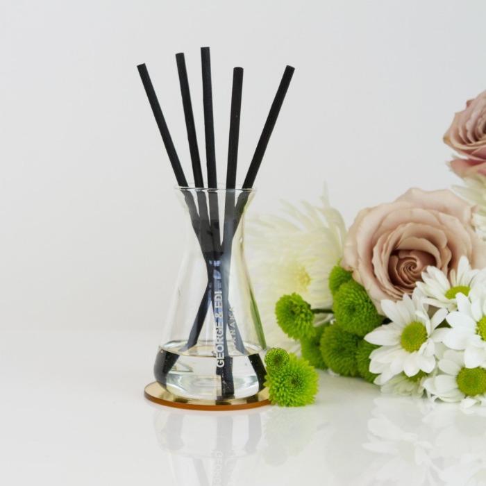 George and Edi Reed diffusers