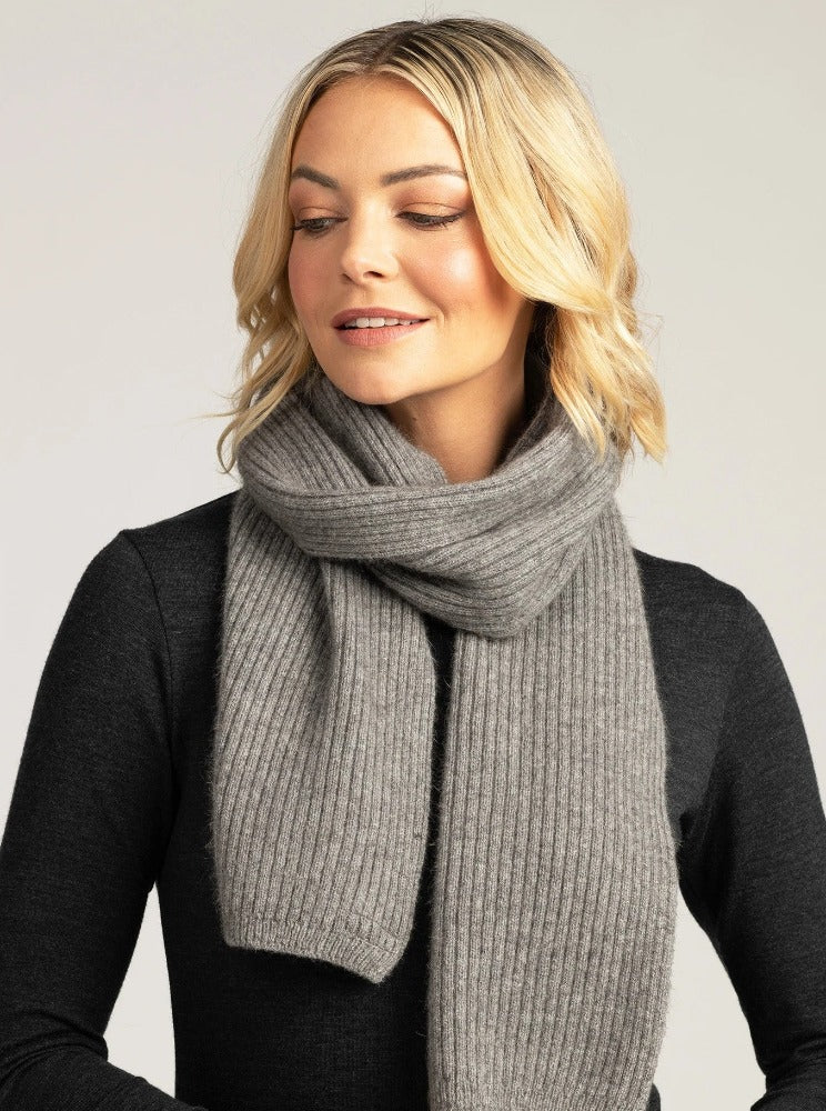 Merinomink Ribbed Scarf in Shadow