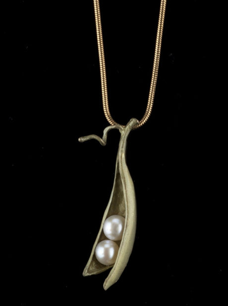 Michael Michaud 2 Pearls Pea pod necklace