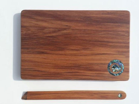 Romeyn Cheese Board with Knife