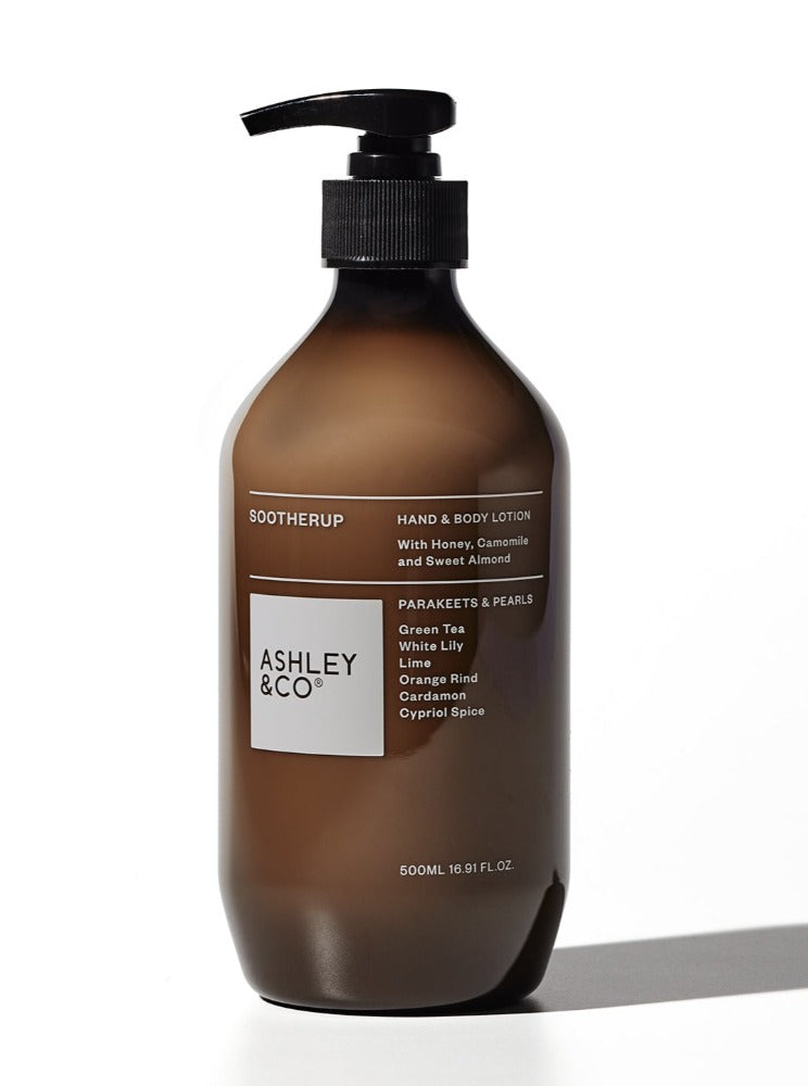 Ashley & Co Sootherup Parakeets & Pearls