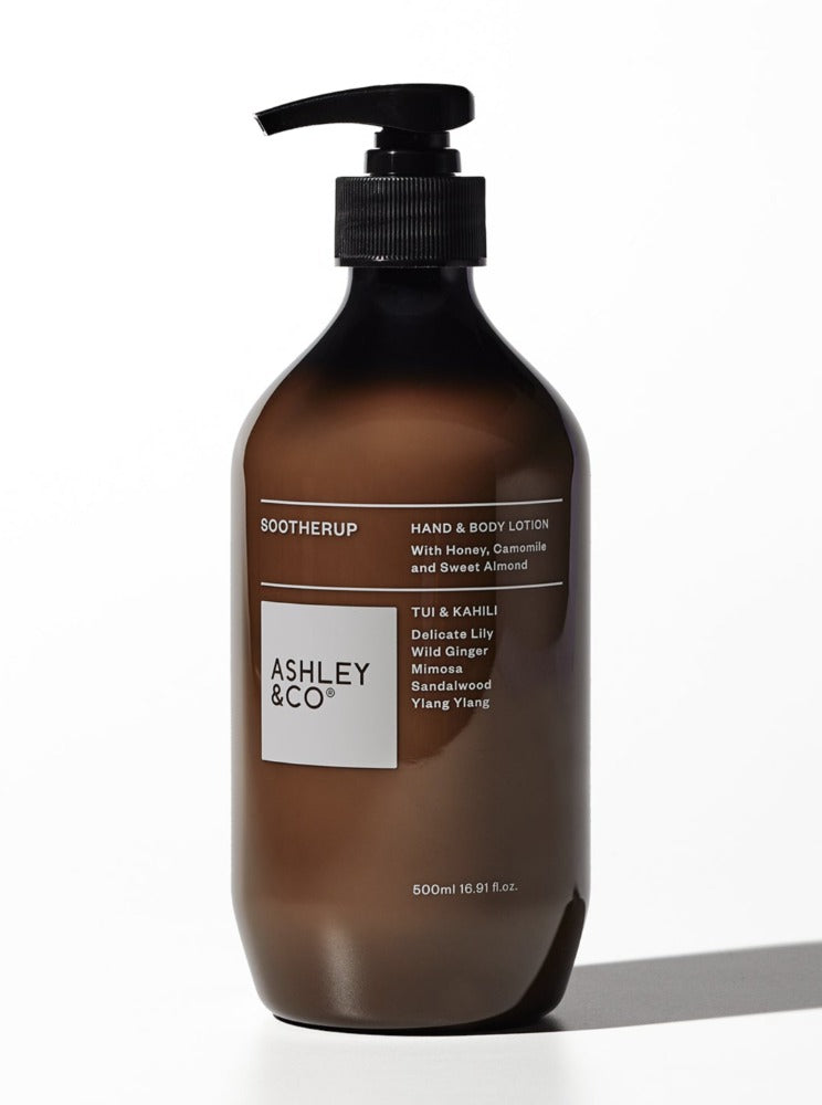 Ashley & Co Sootherup Tui & Kahili