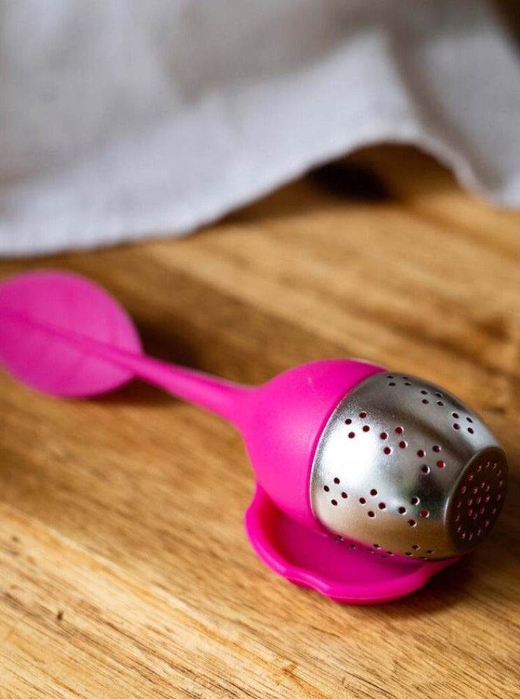 Tea Leaf Infuser Magenta