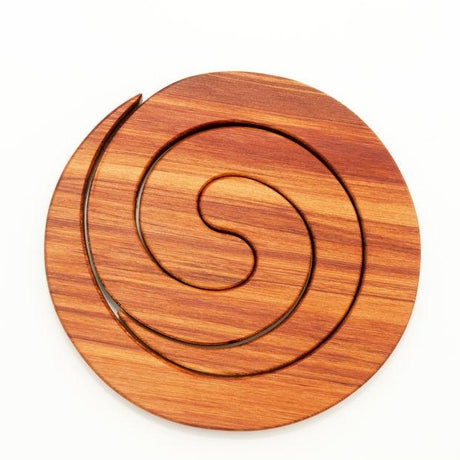 Rimu spiral tablemat